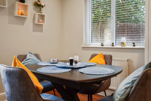 1, Universal House, High Street, Iver photo 4
