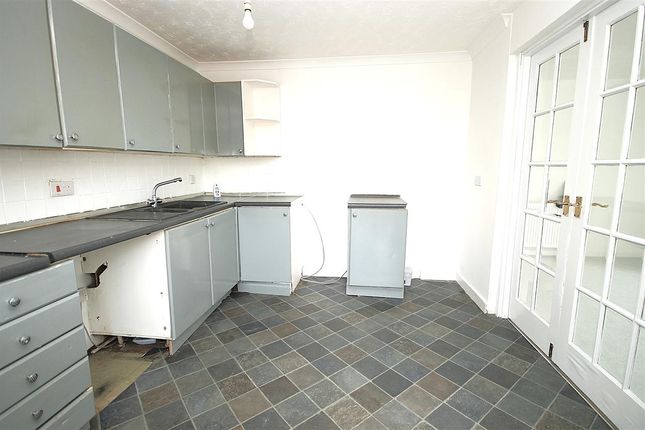 136, Coatbridge Road, Airdrie photo 4