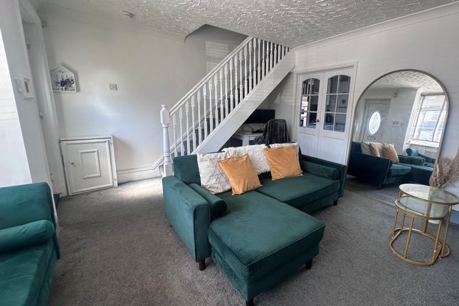79, Caldecott Road, Manchester, Caldecott Road, Manchester, Manchester photo 2