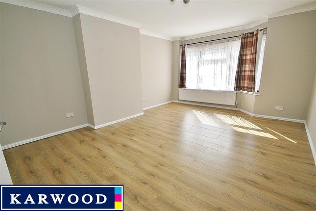 12, Packet Boat Lane, West Drayton photo 2