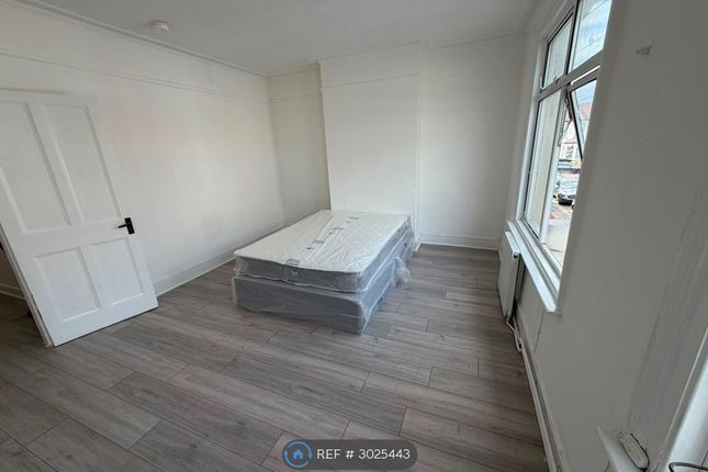 Beechfield Road, London photo 3