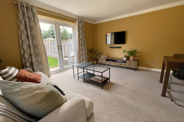 46, Argosy Close, Doncaster photo 3