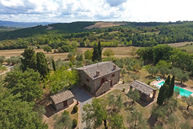 5 bed country house for sale in Palazzone, San Casciano Dei Bagni ... 5 bed country house for sale in Palazzone, San Casciano Dei Bagni ...