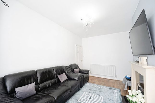 296, Great Horton Road, Bradford photo 3