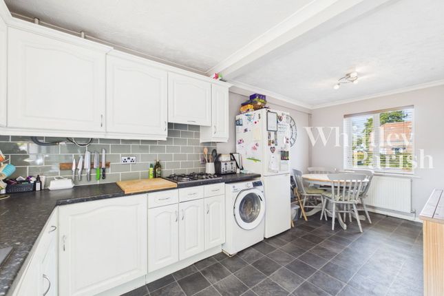 8, Jubilee Avenue, Norwich photo 3