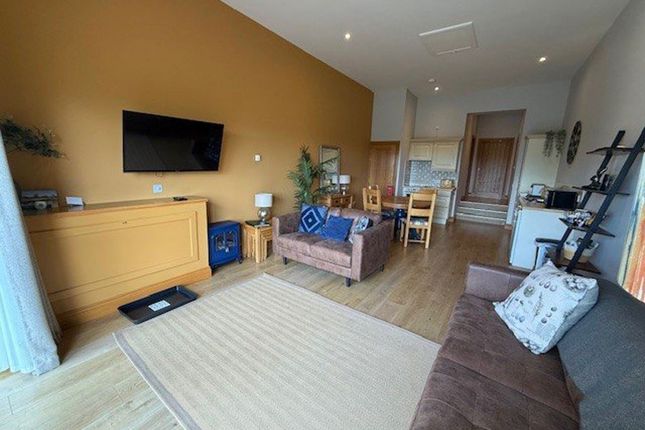2, Bedroom, High Road, Strathkinness, High Road photo 2