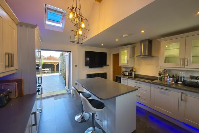 25, Spey Drive, Stoke-on-Trent photo 3