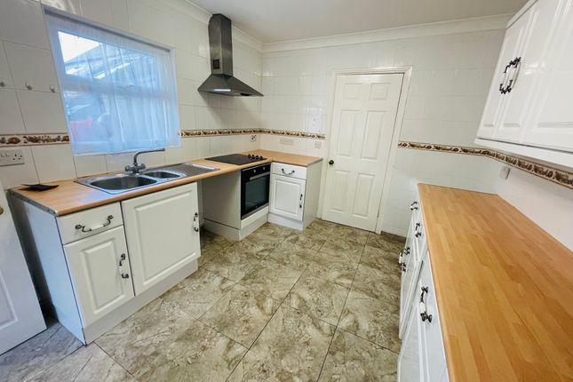 3, Ropewalk, Fishguard, SA65 photo 4