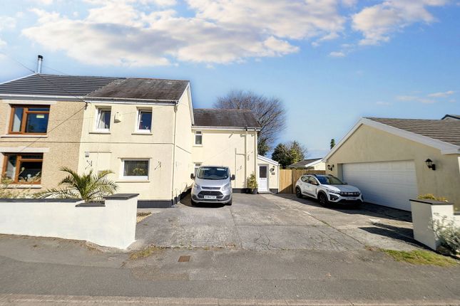 226, Heol Y Meinciau, Llanelli photo 2