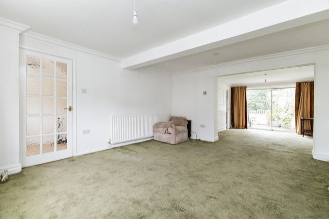 28, Meldyke Lane, Middlesbrough photo 2