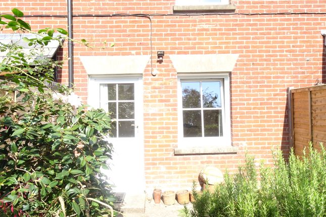 Terraced house to rent in Station Road, Fordingbridge, Hampshire