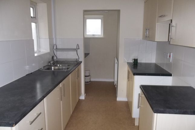 28, Capper Avenue, Gainsborough photo 2