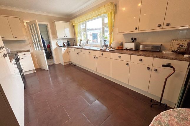 50, Stepney Road, Burry Port photo 4