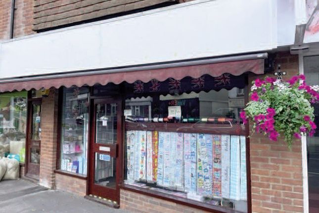 Retail premises to let in 93 Weyhill, Haslemere, Surrey