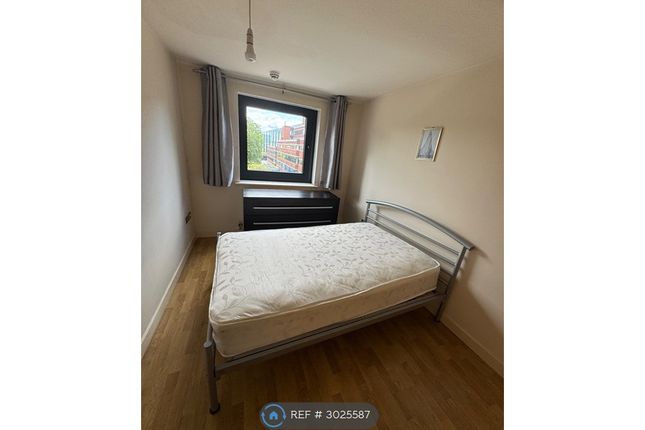 Flat, The Eighth Day Oxford Road, Manchester photo 3