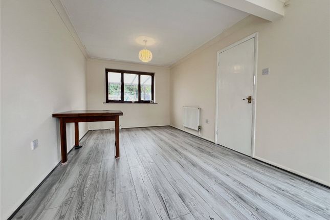 65, Lavington Grange, Cambridgeshire photo 4
