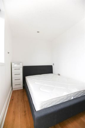 Studio to rent in Chaucer Building, City Centre