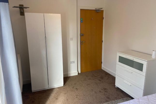 Room 4, 38, Milton Road, Milton Keynes photo 5