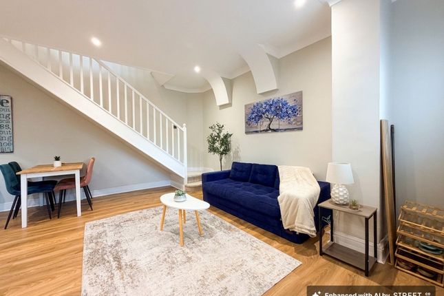 310 Foundry Lane, Southampton photo 5