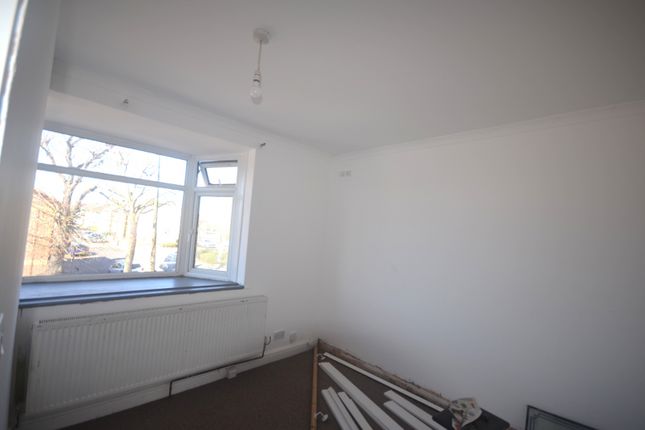 80a, Malvern Road, Hornchurch photo 2