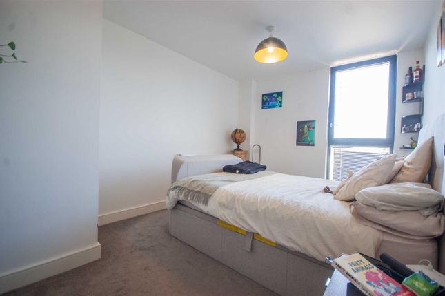 Flat for sale in Century Tower, Shire Gate, Chelmsford