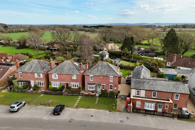 2, Pilley Green, Lymington photo 3