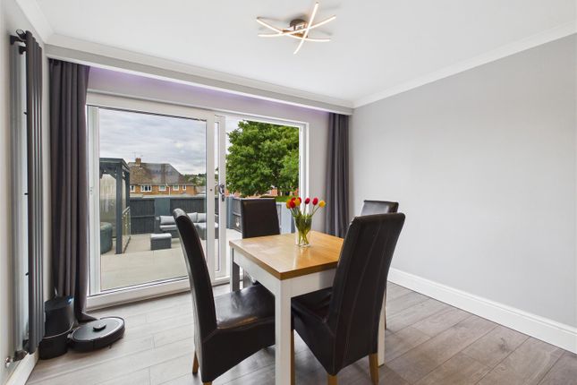 24a, Gomersal Lane, Dronfield photo 4