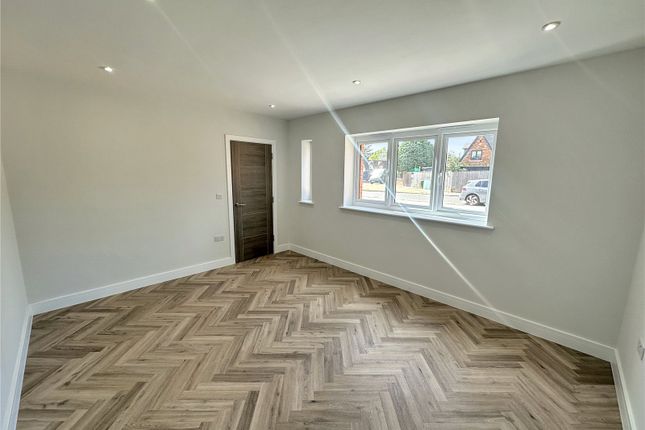 7, Hawthorne Road, Reading photo 3
