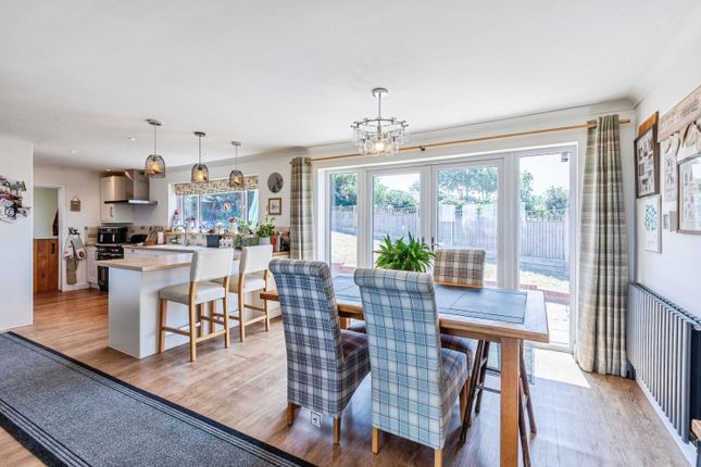 Meadow View, Bell Farm Lane, Minster-On-Sea, Sheerness photo 2