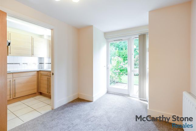 1 Awdry Court, 15 St. Nicolas Gardens, Birmingham photo 4