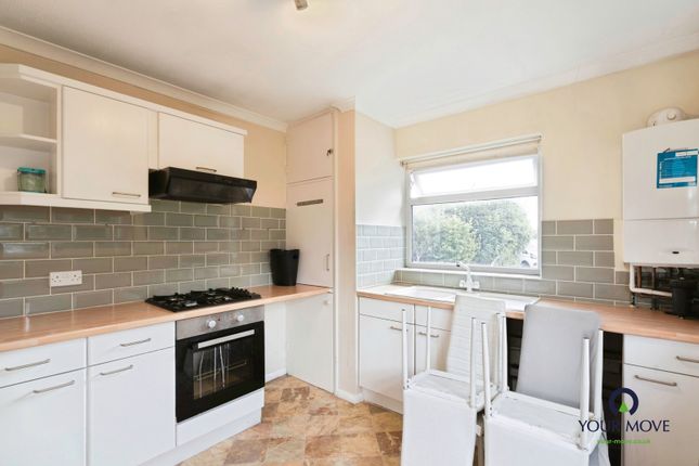 22, New Barn Lane, Bognor Regis photo 4
