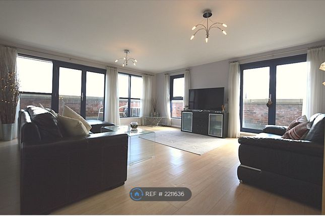 Thumbnail Flat to rent in Carisbrooke Road, Leeds