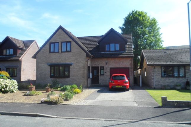 Tawe Park Ystradgynlais Swansea Sa9 4 Bedroom Detached House For