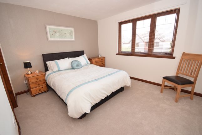 5 Bed Detached House For Sale In Cragganmore Place Perth