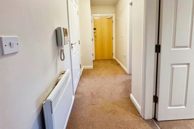 Flat to rent in Drum Tower View, Caerphilly