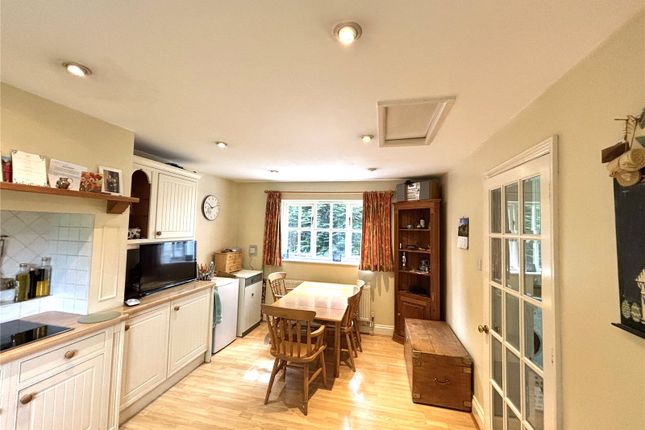 Grove House,, Vicarage Road, Salisbury photo 3