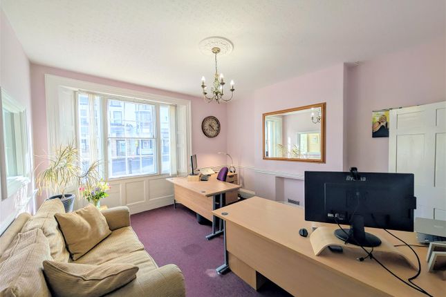 8, High Street, Coleford photo 3