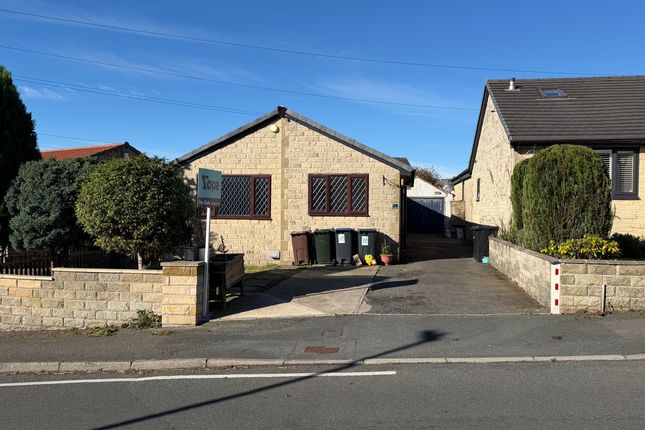 28, Moor Close Road, Bradford photo 2