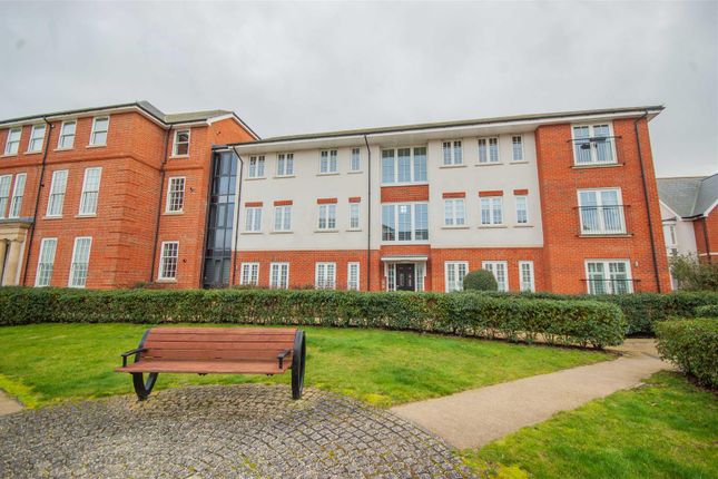 Flat for sale in Rennoldson Green, Chelmsford