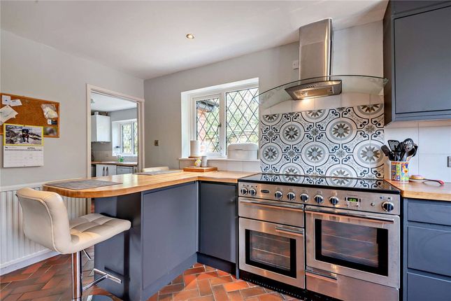 Baytree Cottage,, Oxford Road, Newbury photo 4