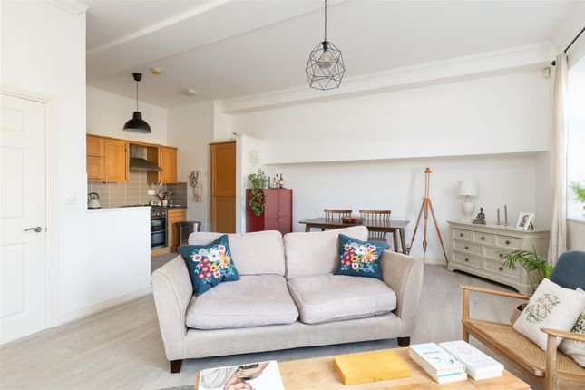 Flat for sale in Hertfordshire Wing, Fairfield Hall, Kingsley Avenue, Fairfield