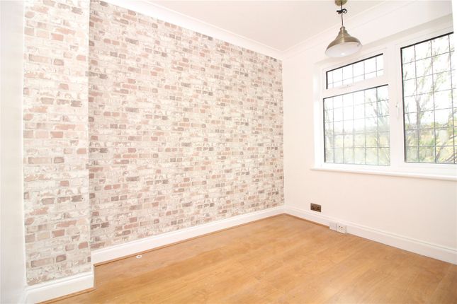Terraced house to rent in Mount Pleasant Road, Dartford