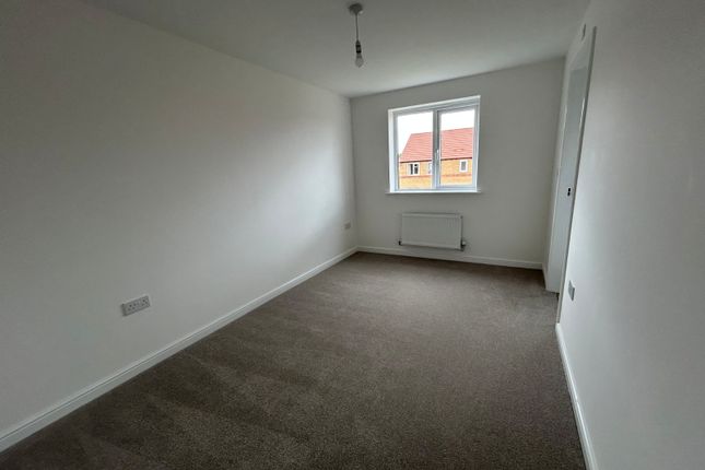 5, Harrier Drive, Worksop photo 4