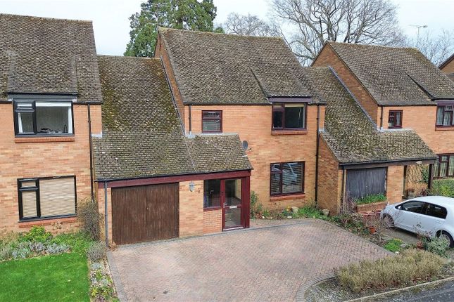 Thumbnail Link-detached house for sale in Caswall Ride, Yateley