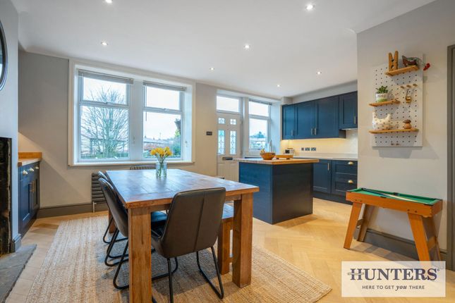 22, Hawthorn Crescent, Leeds photo 4
