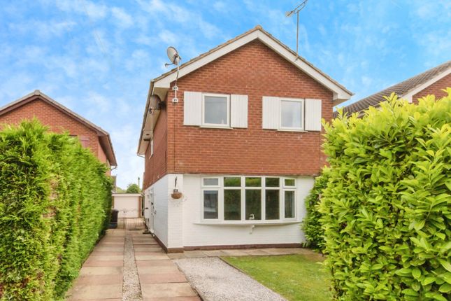 Thumbnail Detached house for sale in Hatchmere Close, Sandbach, Cheshire