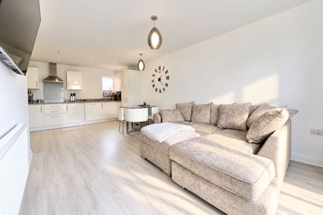 Garrett House,Flat 4, 31 Harris Way, milton keynes photo 3