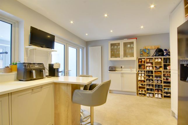 24, Wheatley Crescent, Bluntisham photo 4