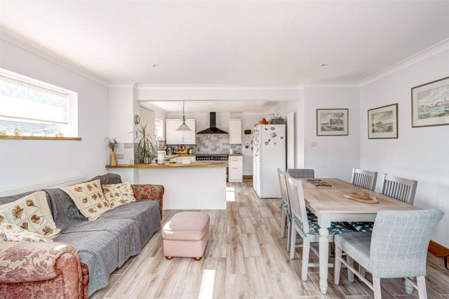 2, Sullington Gardens, Worthing photo 3