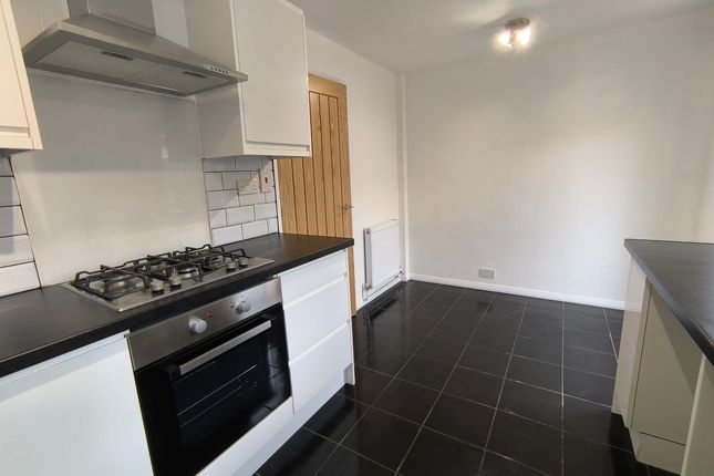 59, Stonebridge Drive, FROME photo 4